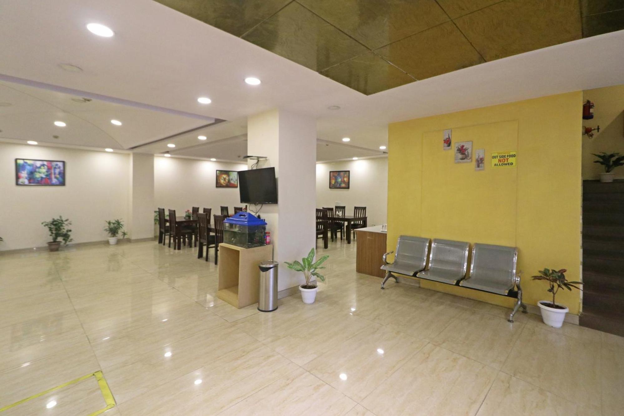 Hotel Grand By D'capitol Near Igi Airport
